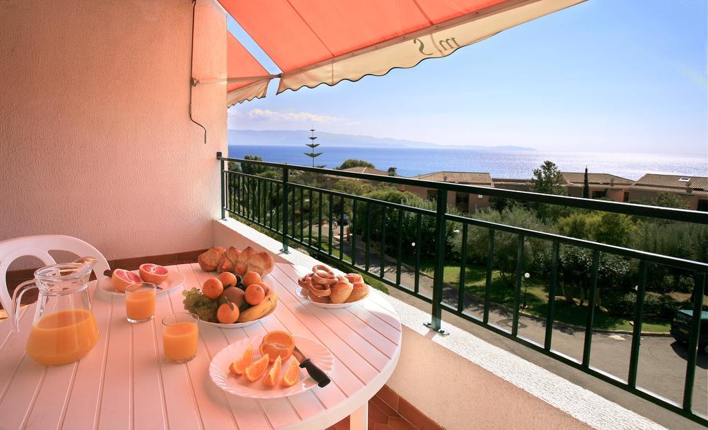 Residence Hoteliere Scudo アジャクシオ エクステリア 写真