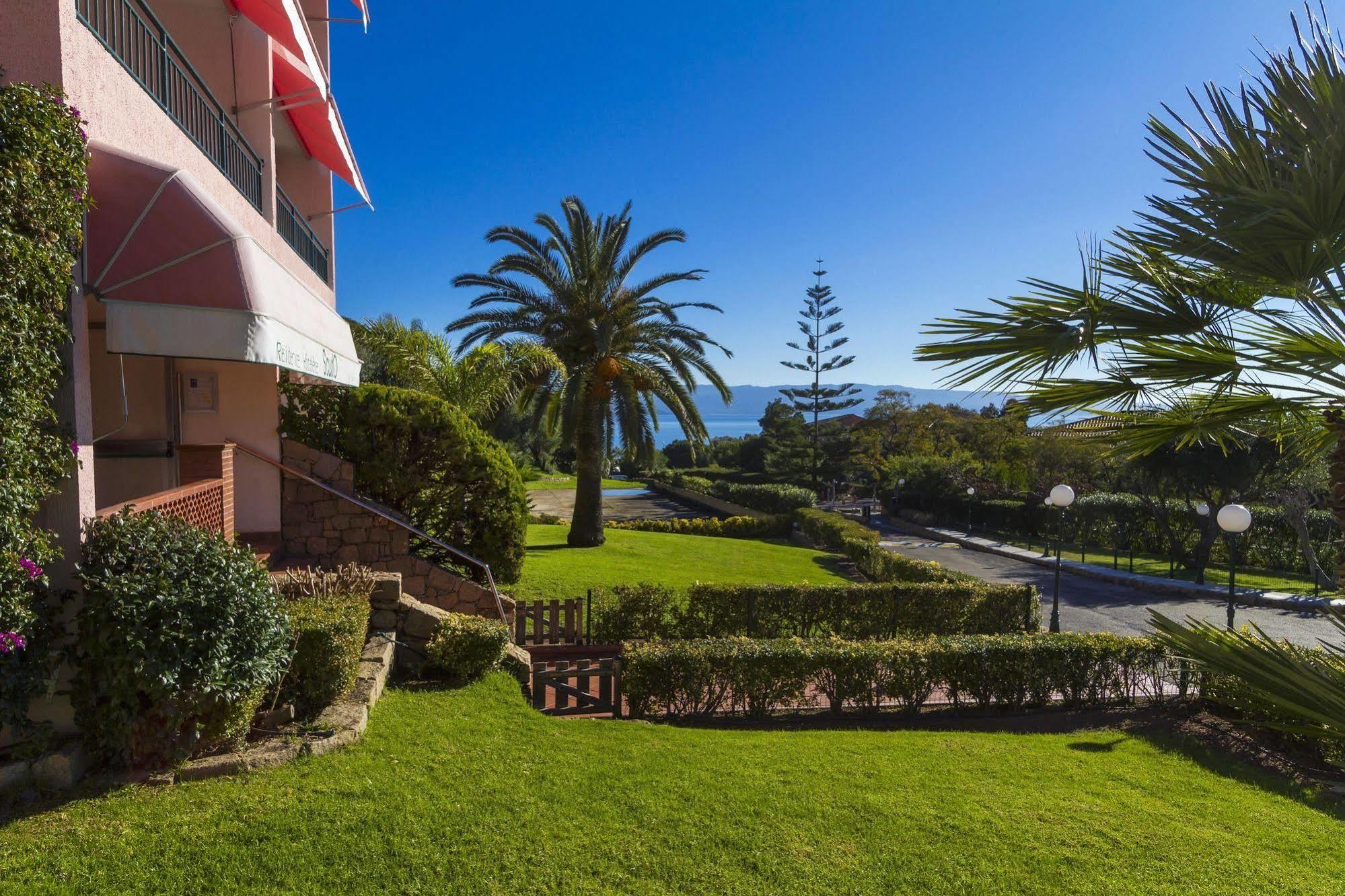Residence Hoteliere Scudo アジャクシオ エクステリア 写真